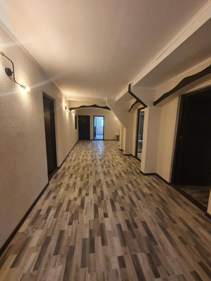 La Babusca Hotel 2 Mai Ruang foto